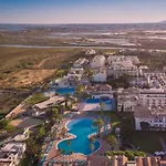 Apartment House With Pools In De Tavira *