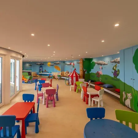 House With Pools In De Tavira 아파트 *