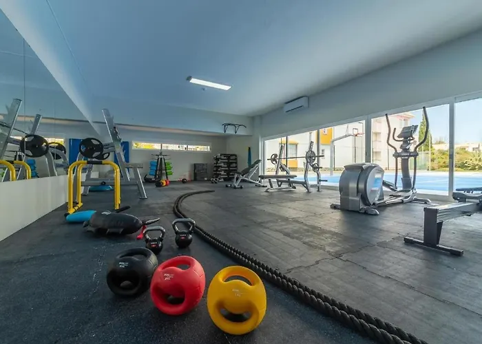 House With Pools In De Tavira